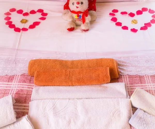 Lazaros Maria Daire *